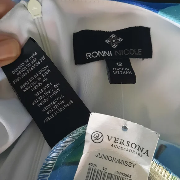 Ronni Nicole Dress Size 12 - Picture 12 of 13